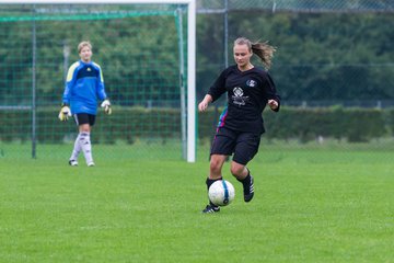 Bild 19 - Frauen SV Henstedt Ulzburg II - SV Schwarz Wei Westerrade : Ergebnis: 3:0